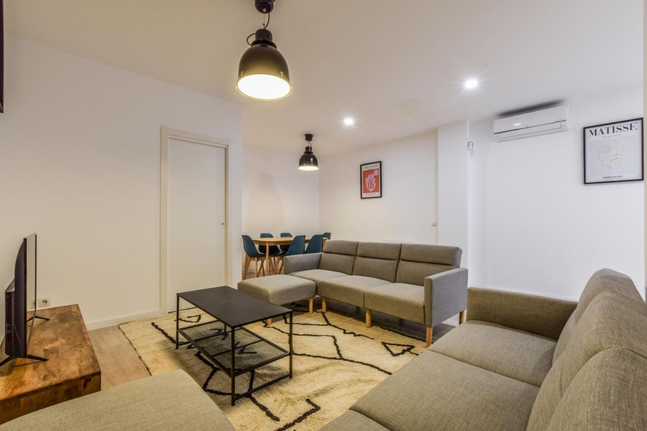 Apartamentos En Madrid Rio Ngoại thất bức ảnh